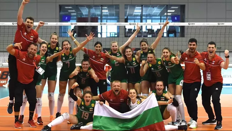 Преподавател в НСА с успех от Европейското по волейбол за девойки 
