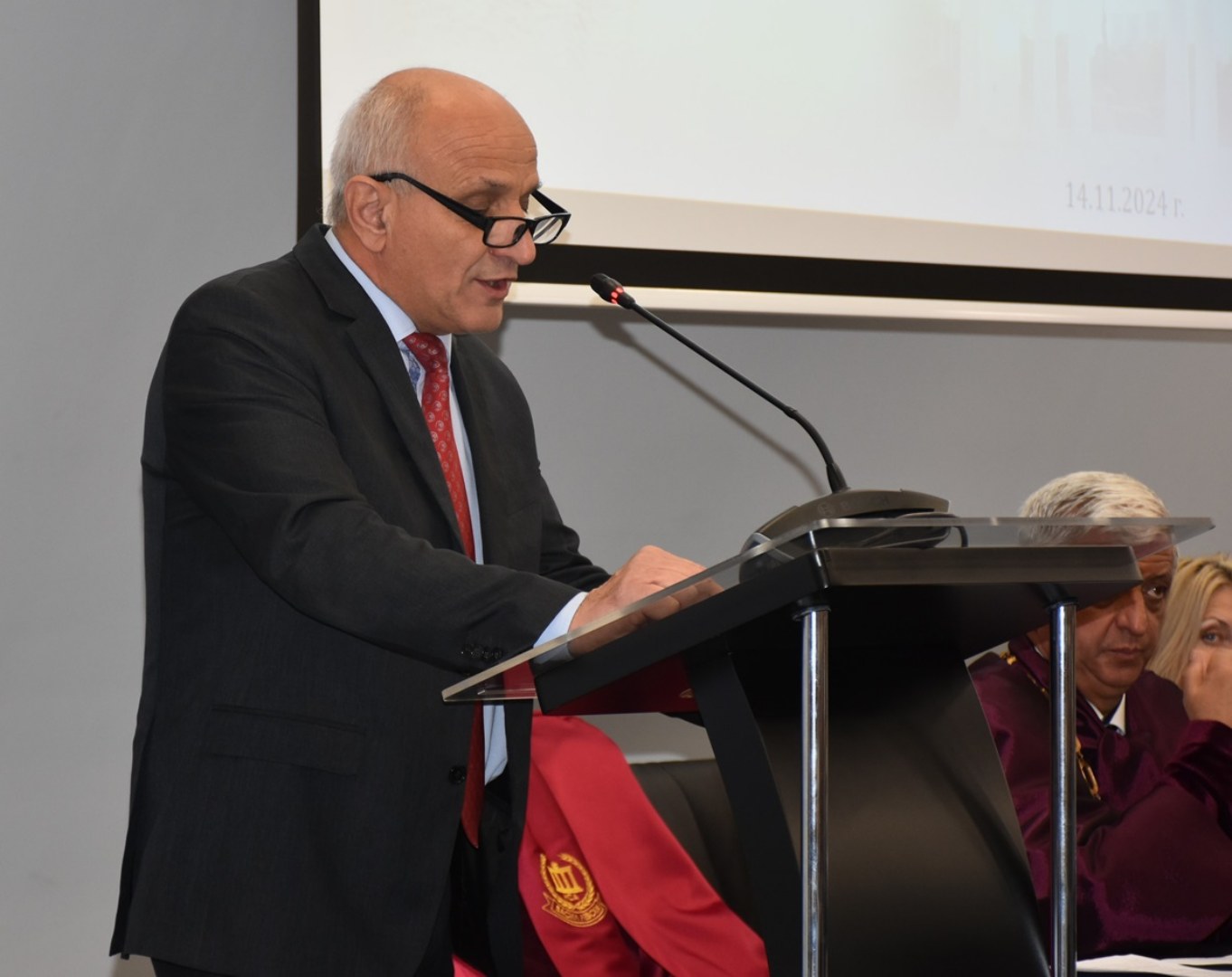 The Bulgarian Patriarch Daniel blessed the academic community of NAA with a water blessing on Academy Day