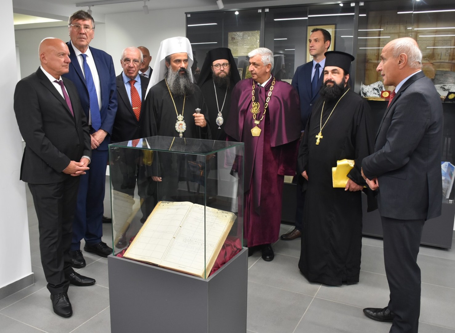 The Bulgarian Patriarch Daniel blessed the academic community of NAA with a water blessing on Academy Day
