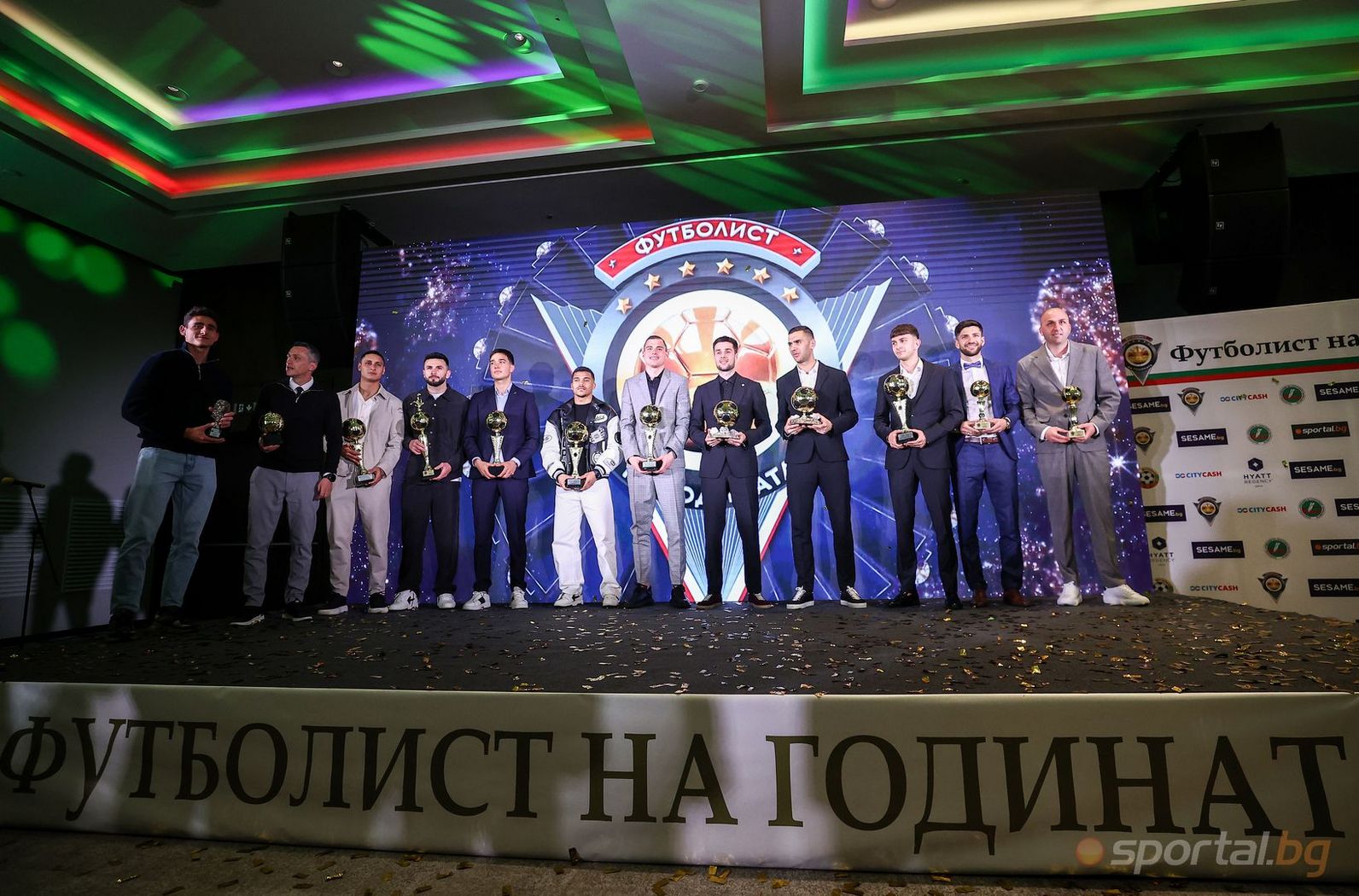 Възпитаникът на НСА Светослав Вуцов с приза за най-добър вратар в България за 2025 г.