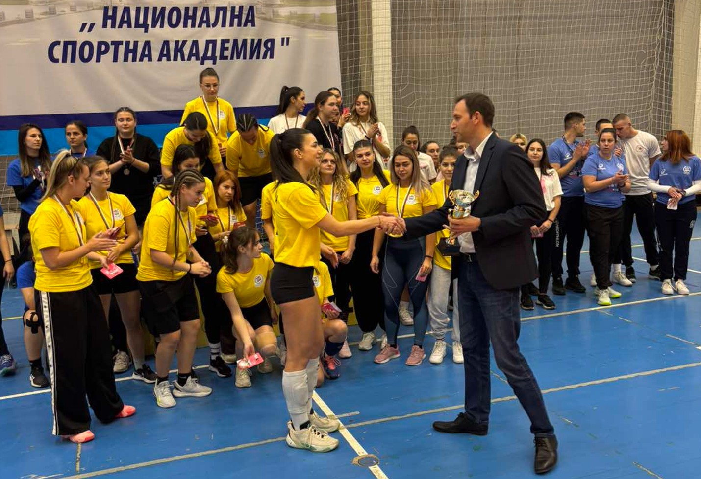 Завърши вътрешното първенство по волейбол на НСА